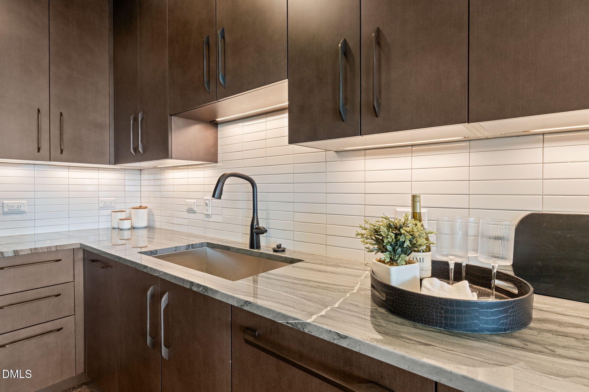 115 Morris Street 2004