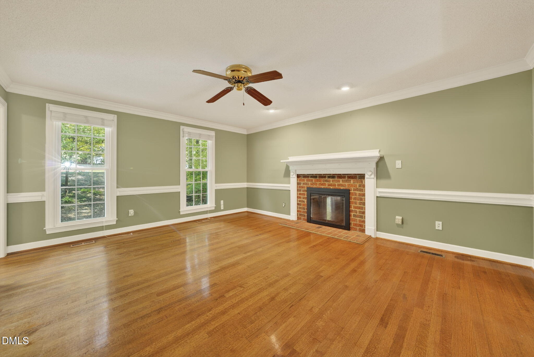 106 Greenwood Circle