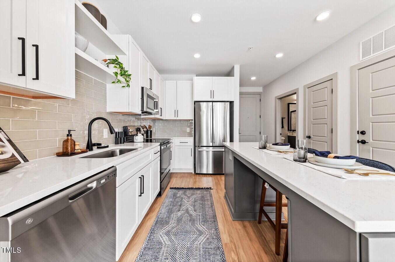 Cary, North Carolina 27513, United States, 1 Bedroom Bedrooms, ,1 BathroomBathrooms,Residential,Active,166843