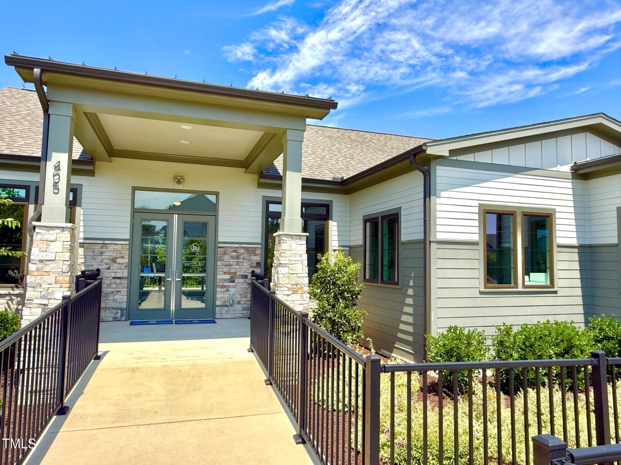 417 Hallingsfield Way
