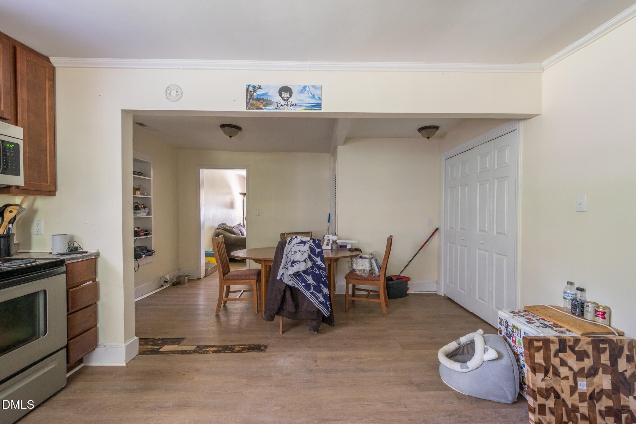 519 E Walnut Avenue