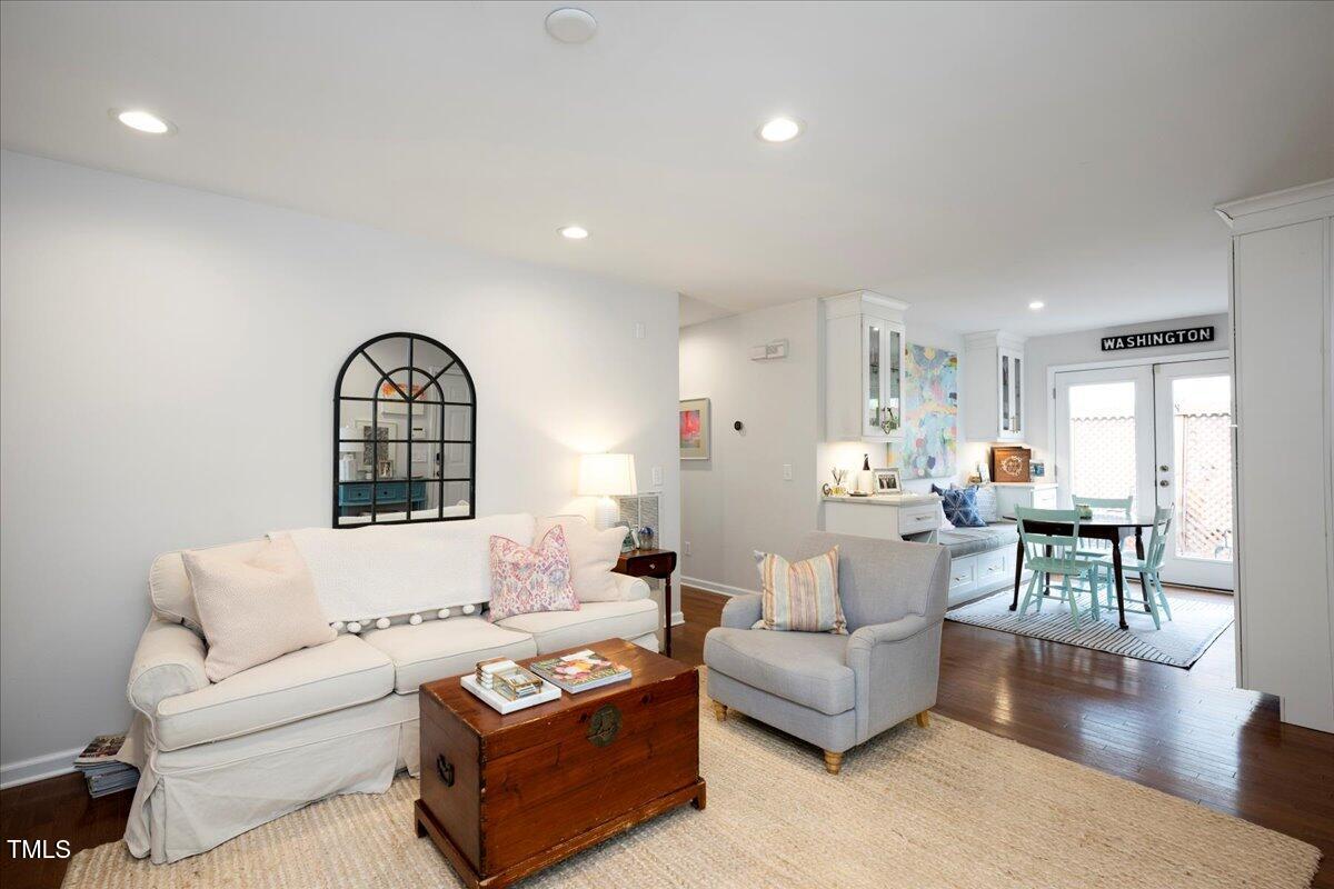 528 Moseley Lane