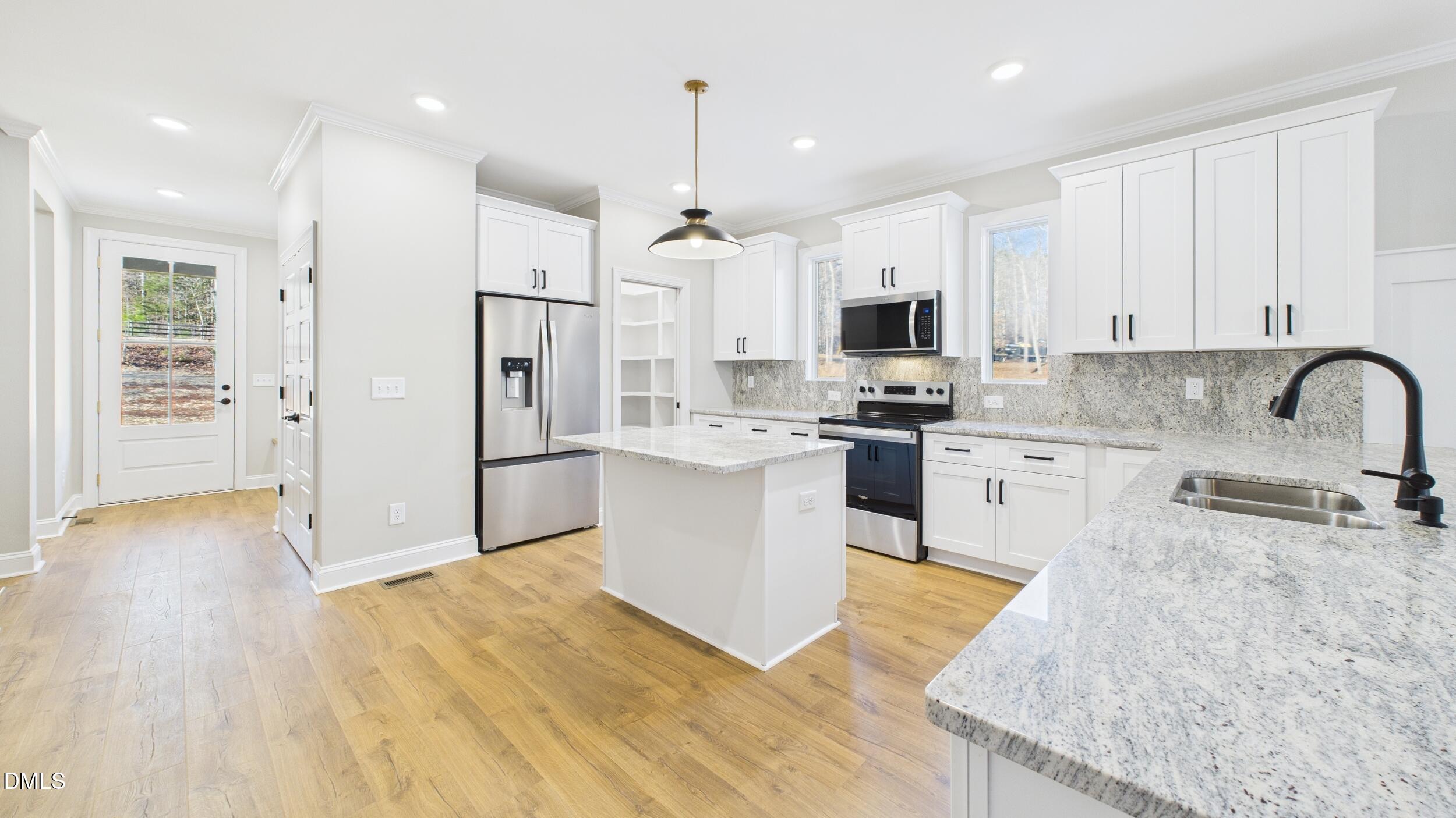 175 Pool Rock Shores Lane