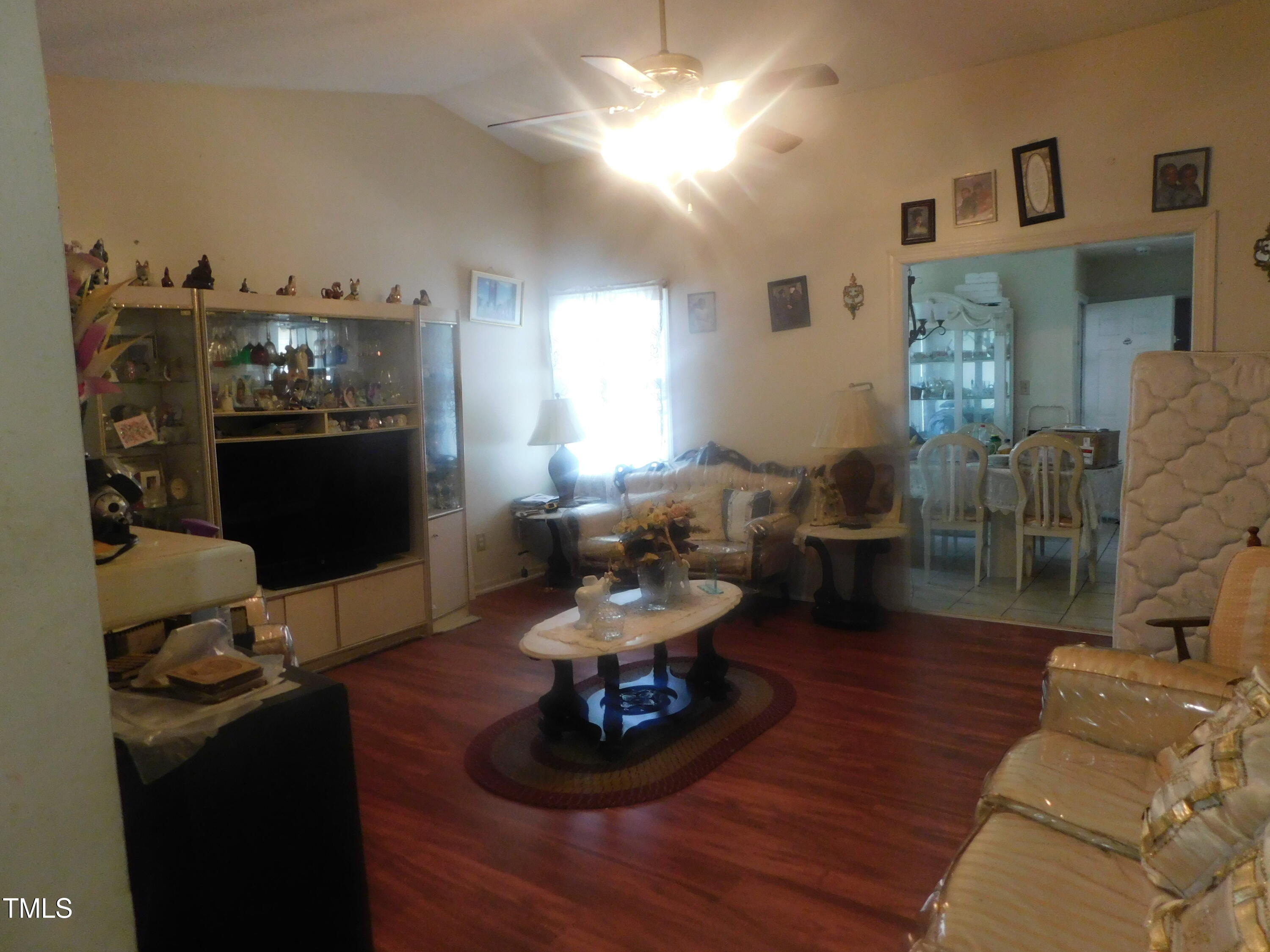 468 Dickens Drive