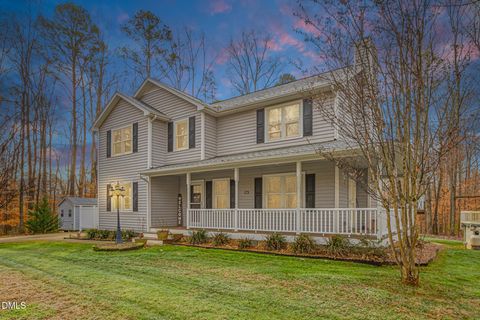 833 Driftwood Drive Graham NC 27253
