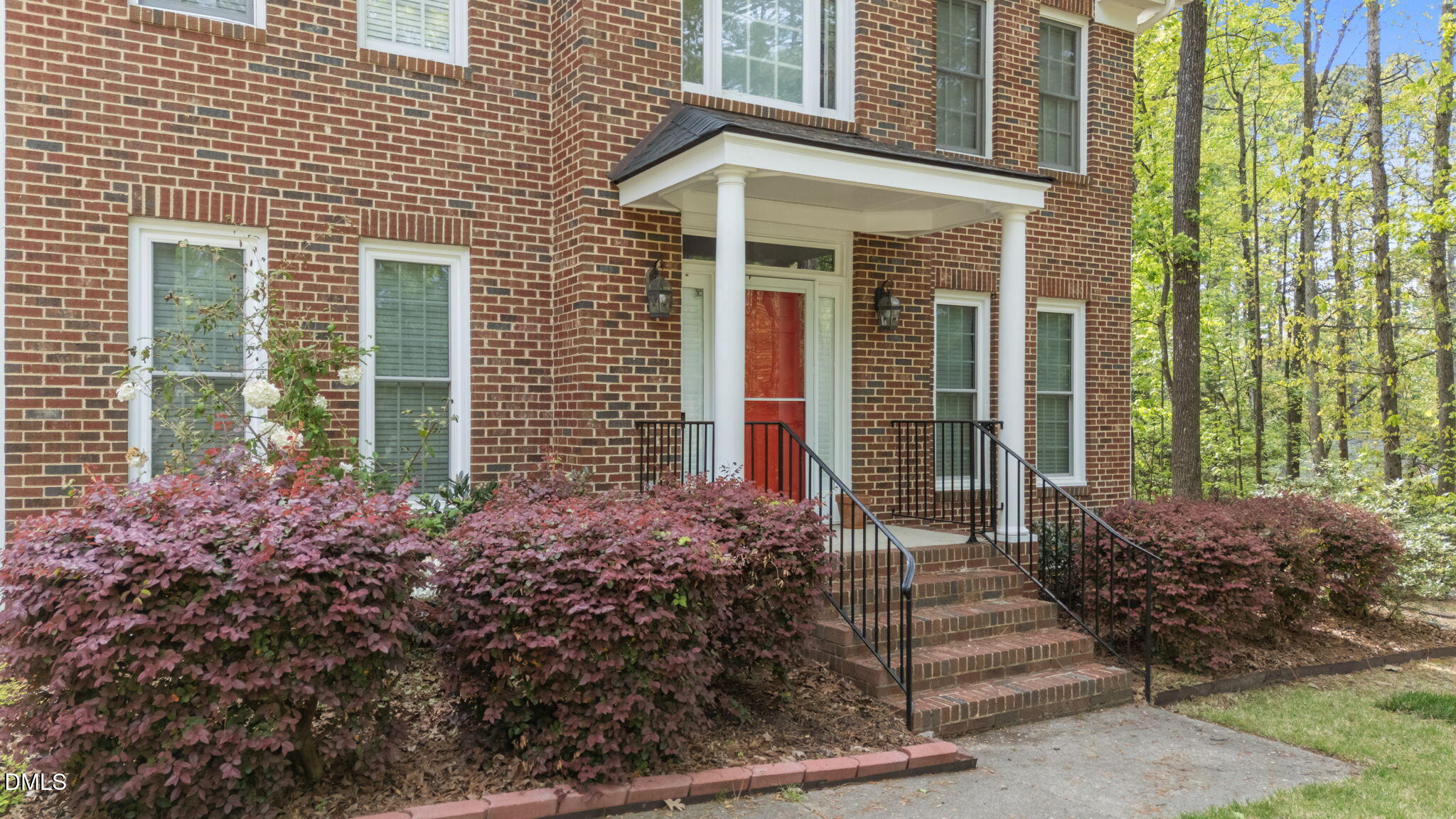 5405 Chimney Swift Drive