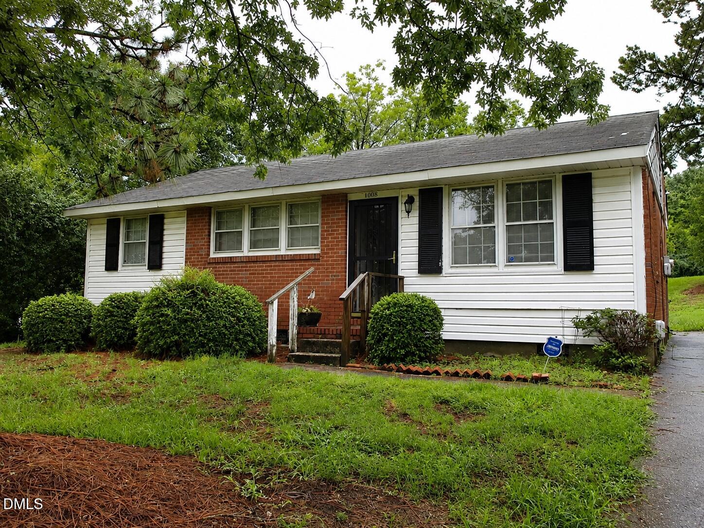 1008 Hadley Road