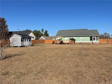 A home in Raeford