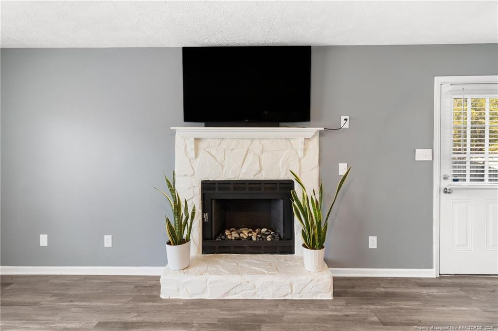 5856 Corner Oaks Drive