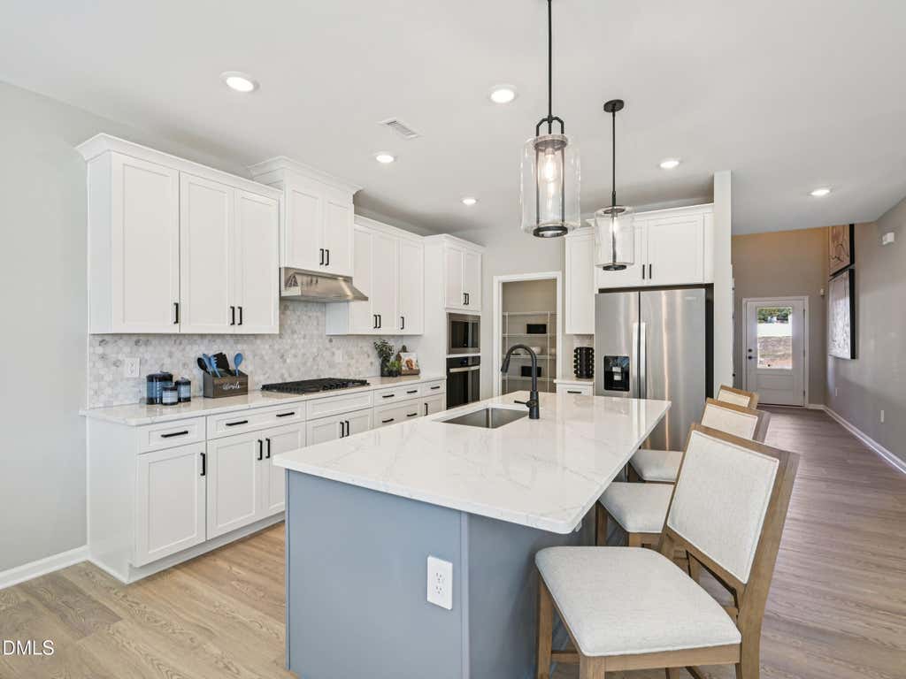 Photo of 302 Barrow Meadows Drive, Zebulon, NC 27597 (MLS # 10183133)