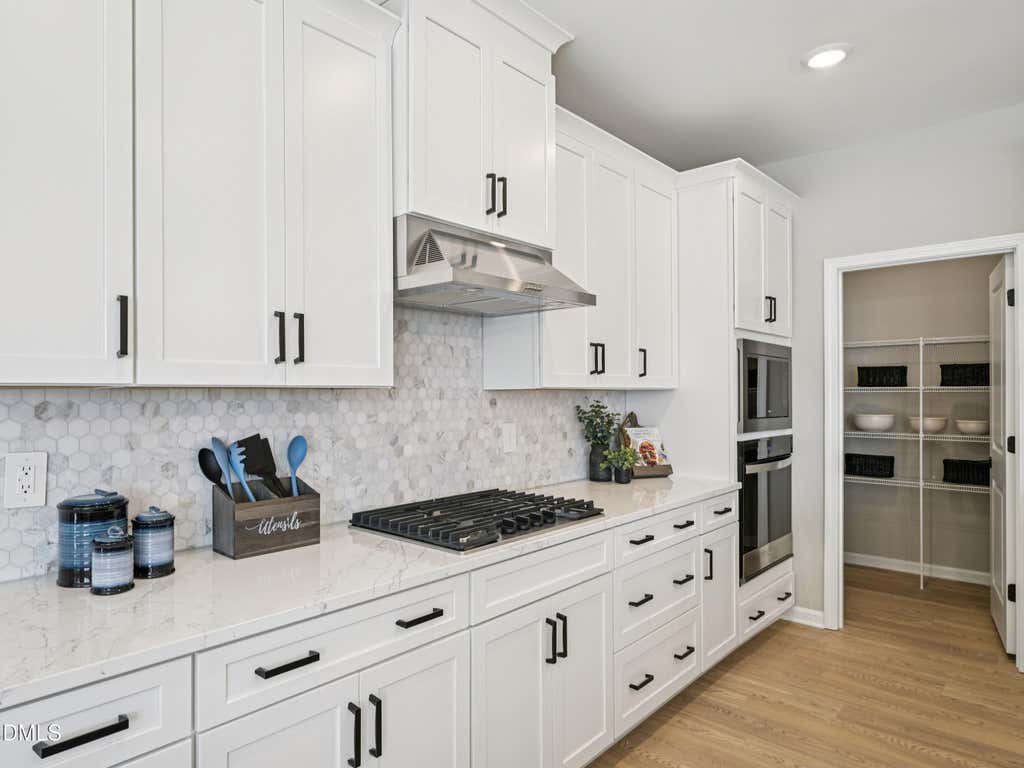 Photo of 302 Barrow Meadows Drive, Zebulon, NC 27597 (MLS # 10183133)
