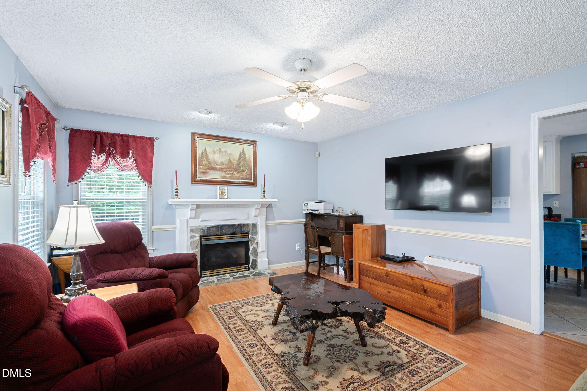 100 Blackthorne Place