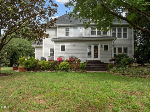 A home in Holly Springs