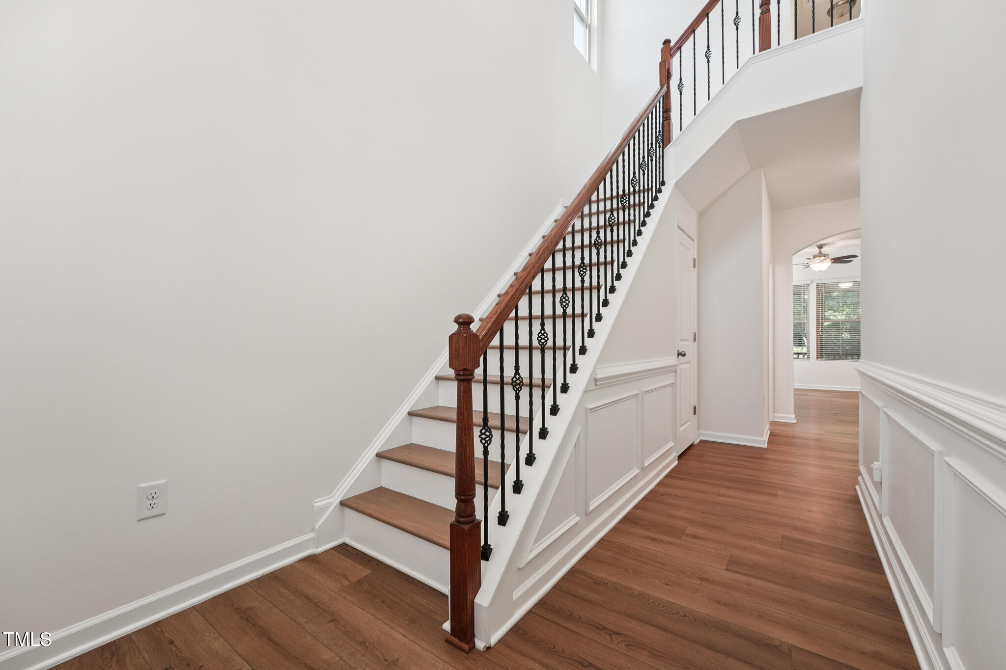 334 King Lear Lane