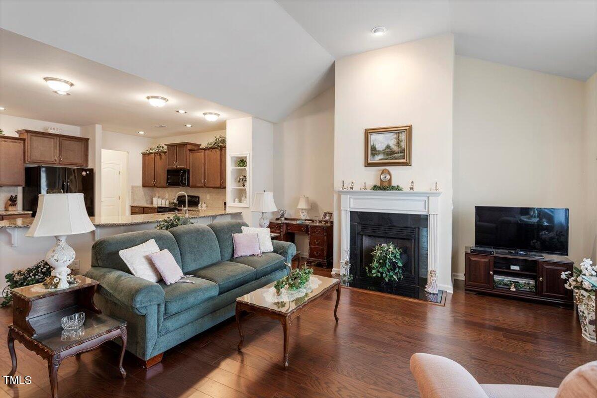 4712 Bright Pebble Court
