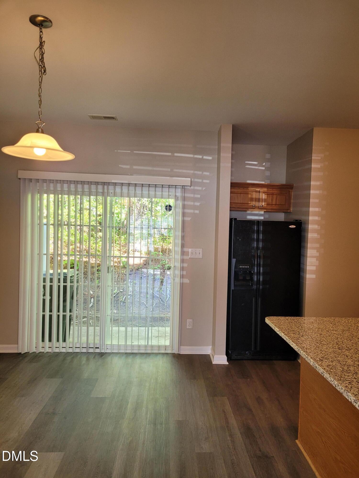 3506 Midway Island Court