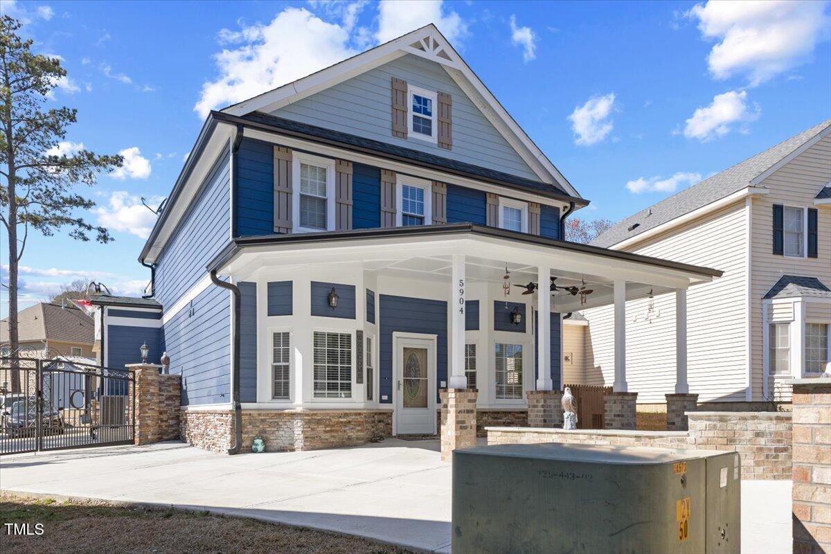 5904 River Lake Circle