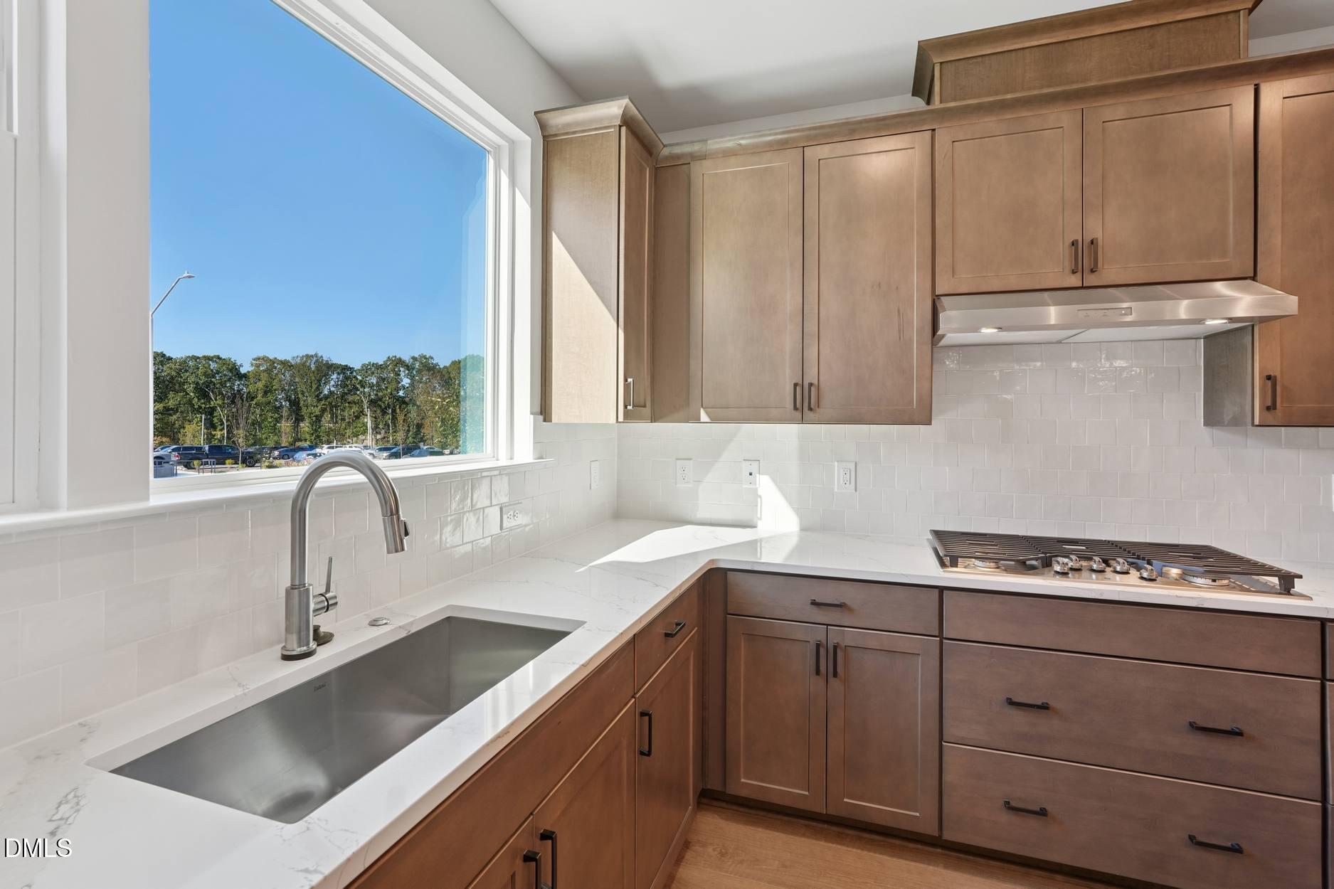 137 Parkland Drive