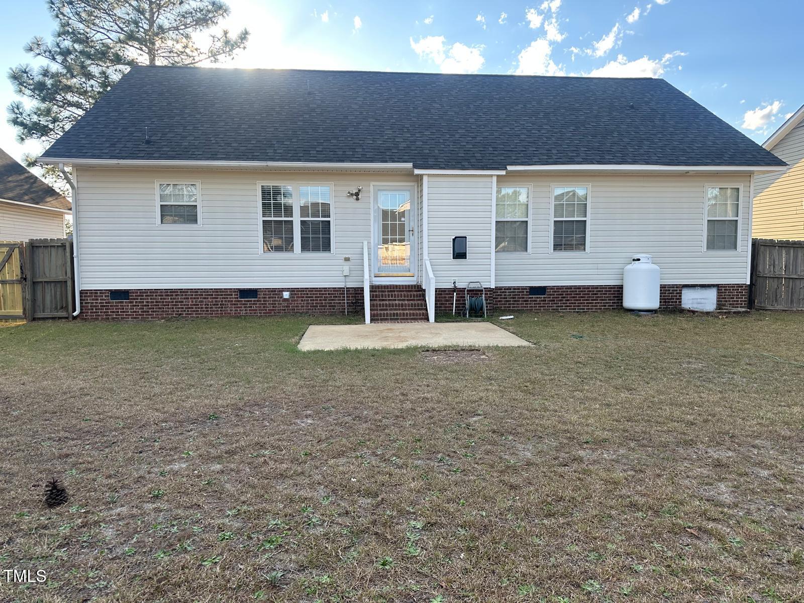 Fayetteville, North Carolina 28306, United States, 3 Bedrooms Bedrooms, ,2 BathroomsBathrooms,Residential,Active,97923