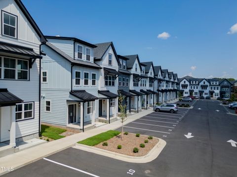 4811 Gossamer Lane 106 Raleigh NC 27616