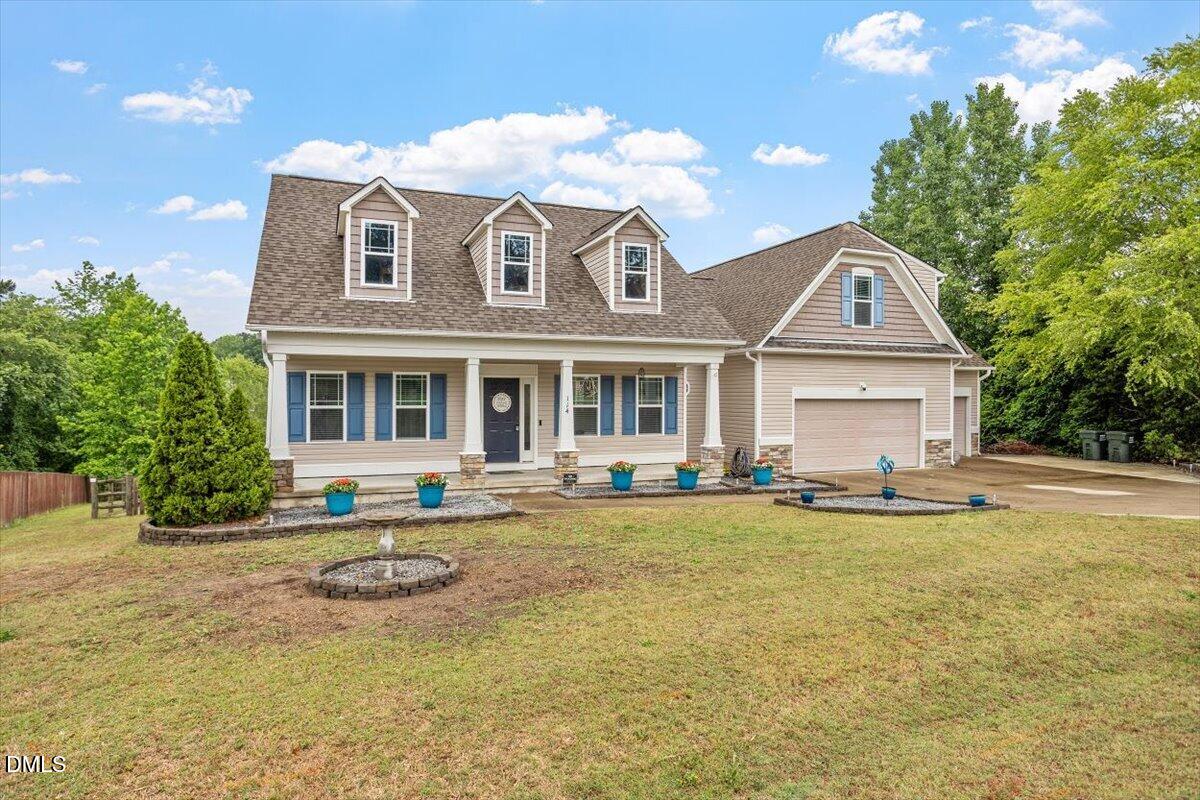 114 N Sunset Ridge Drive
