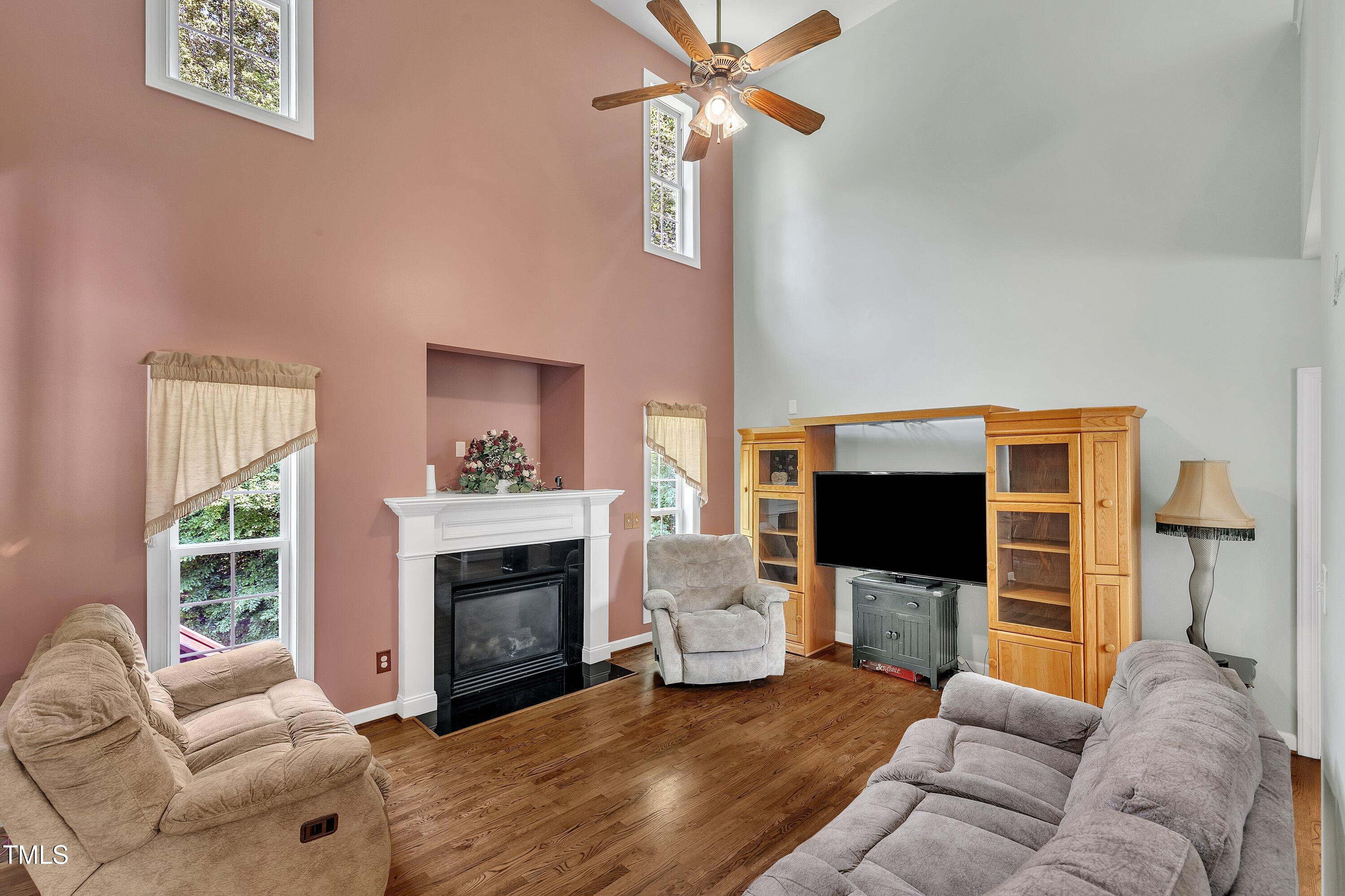 1325 Red Brick Road