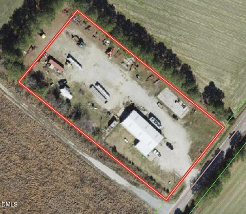 1896 Mallard Road Smithfield NC 27577