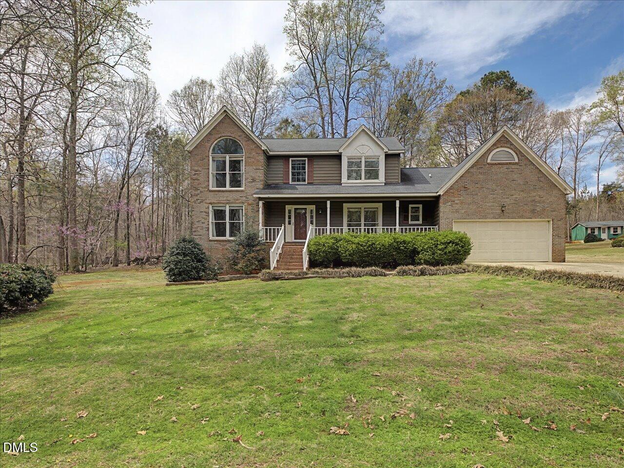 9 Pinecourt Drive