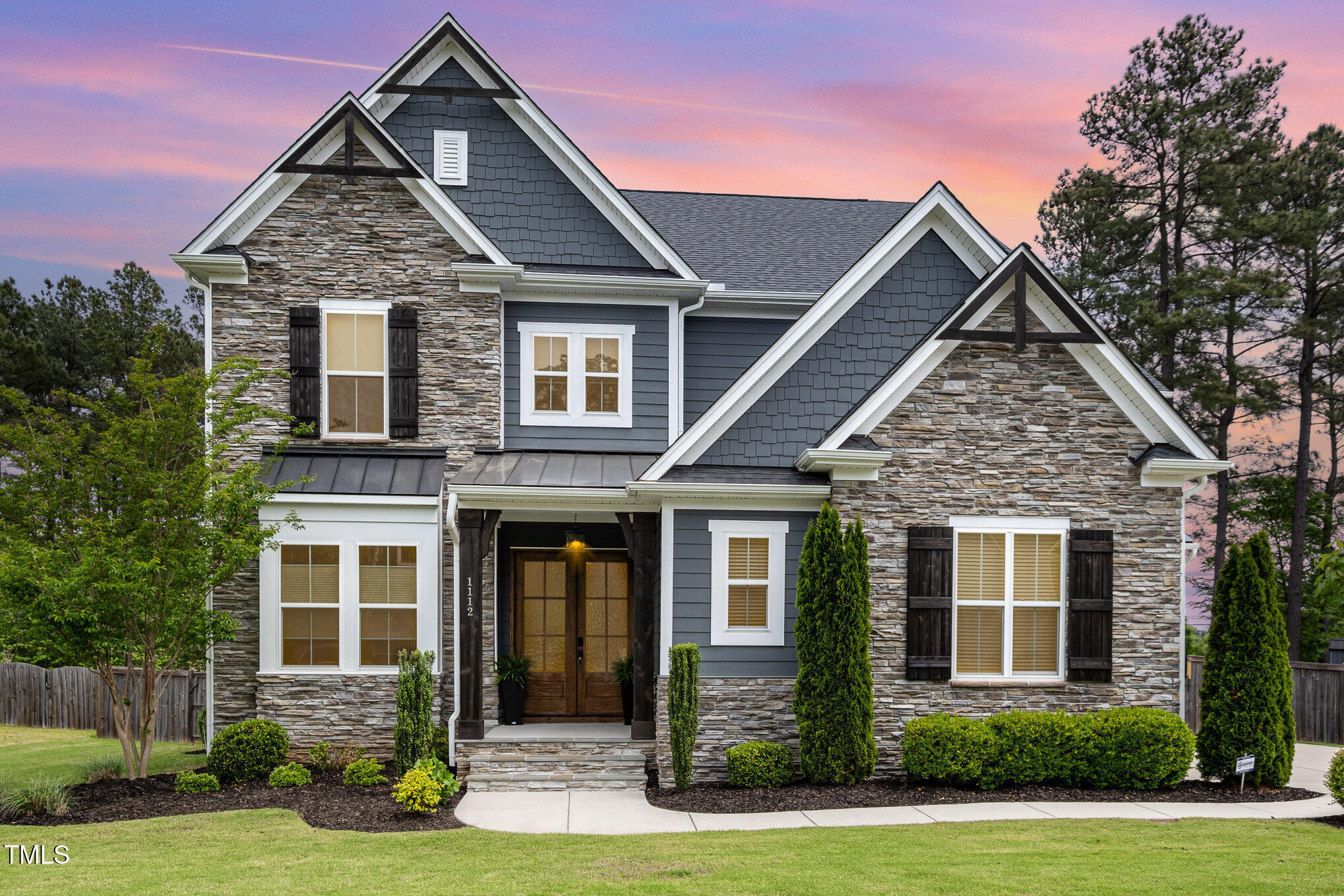1112 Valley Rose Way