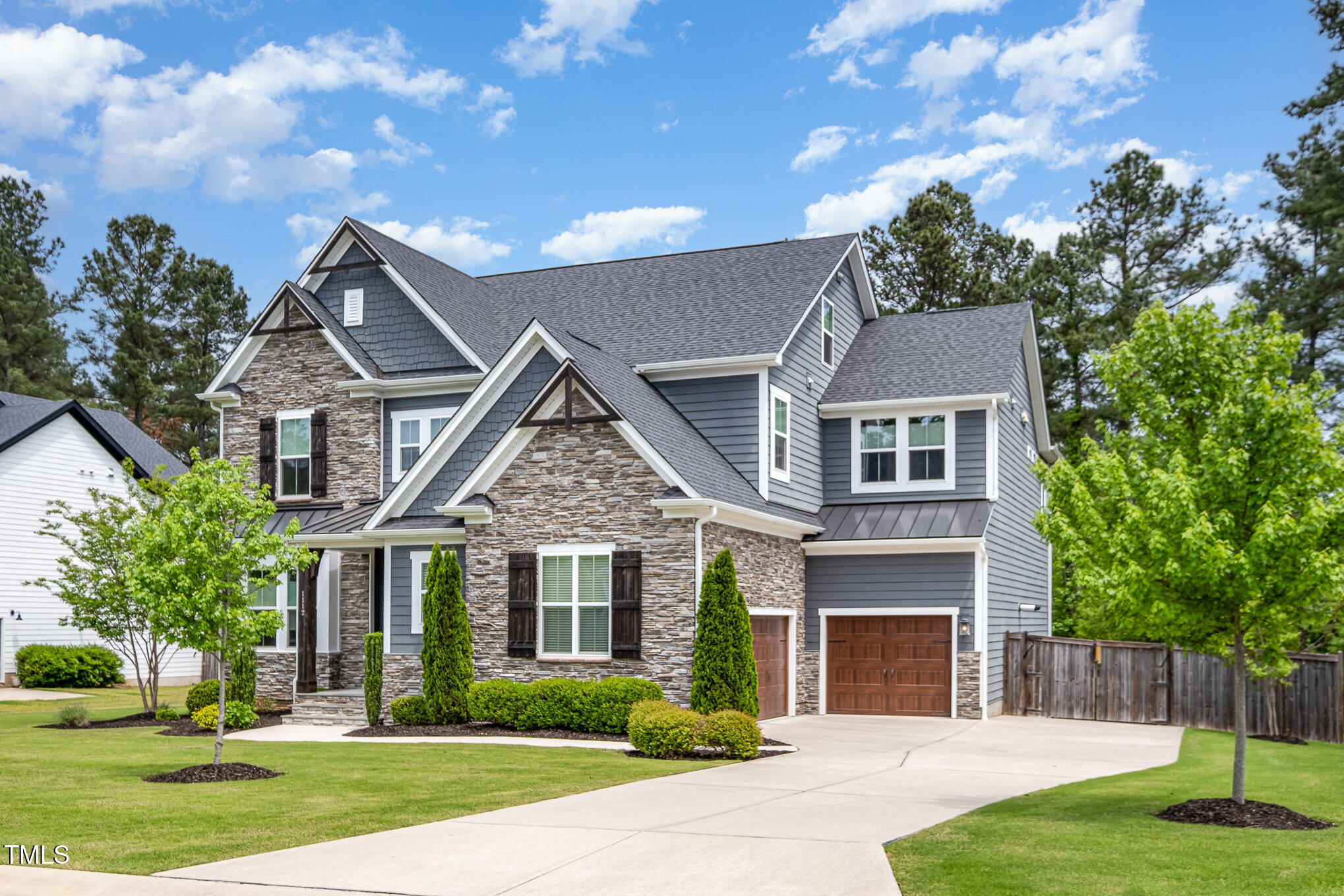 1112 Valley Rose Way