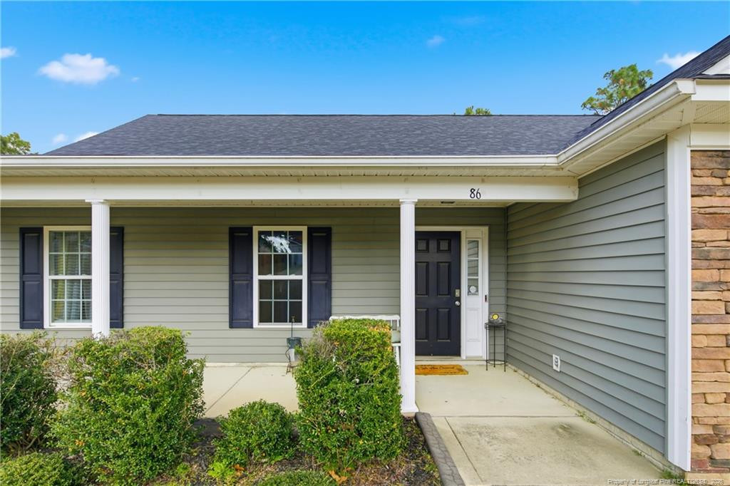 86 Bluebonnet Oak Court