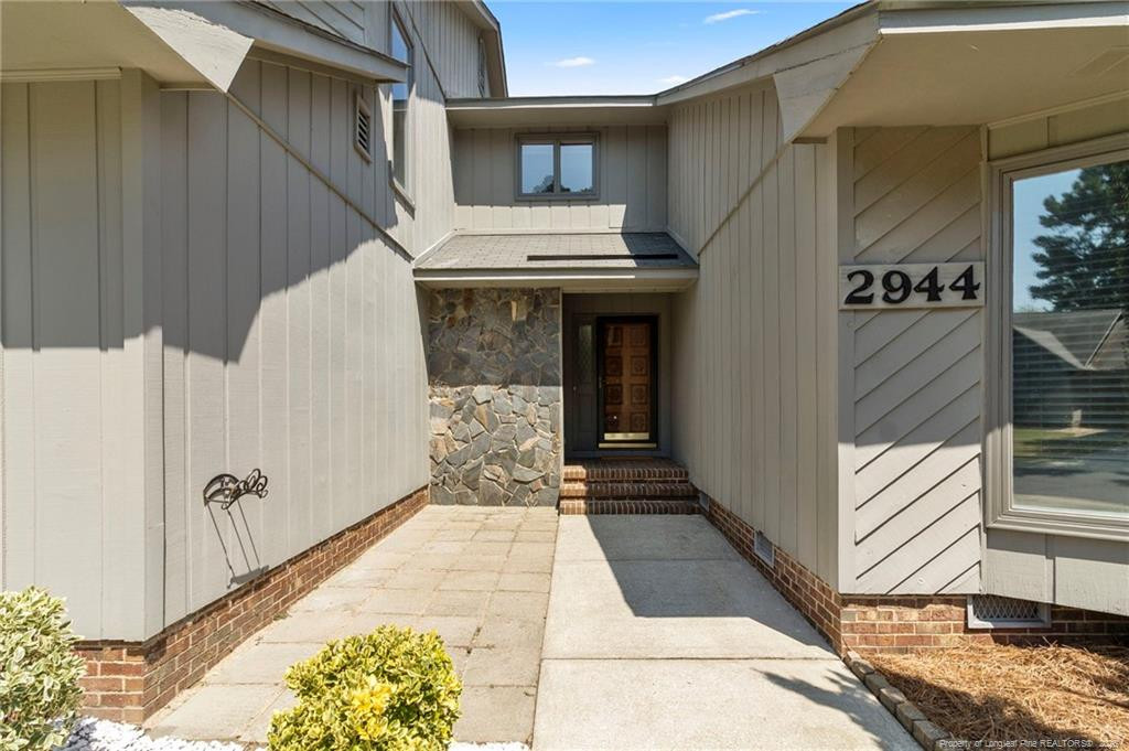 2944 Wedgeview Drive