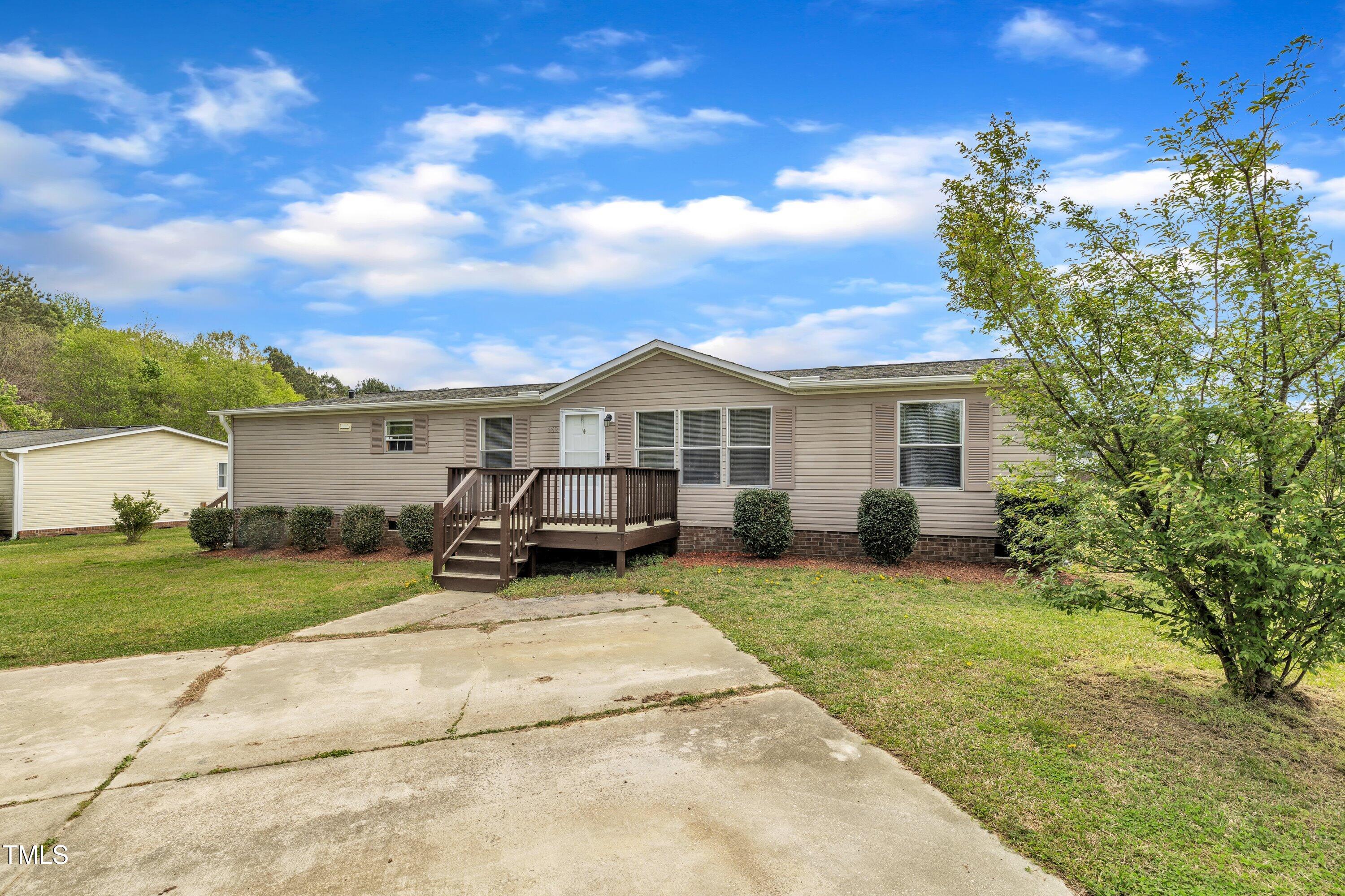 162 E Abbey Court