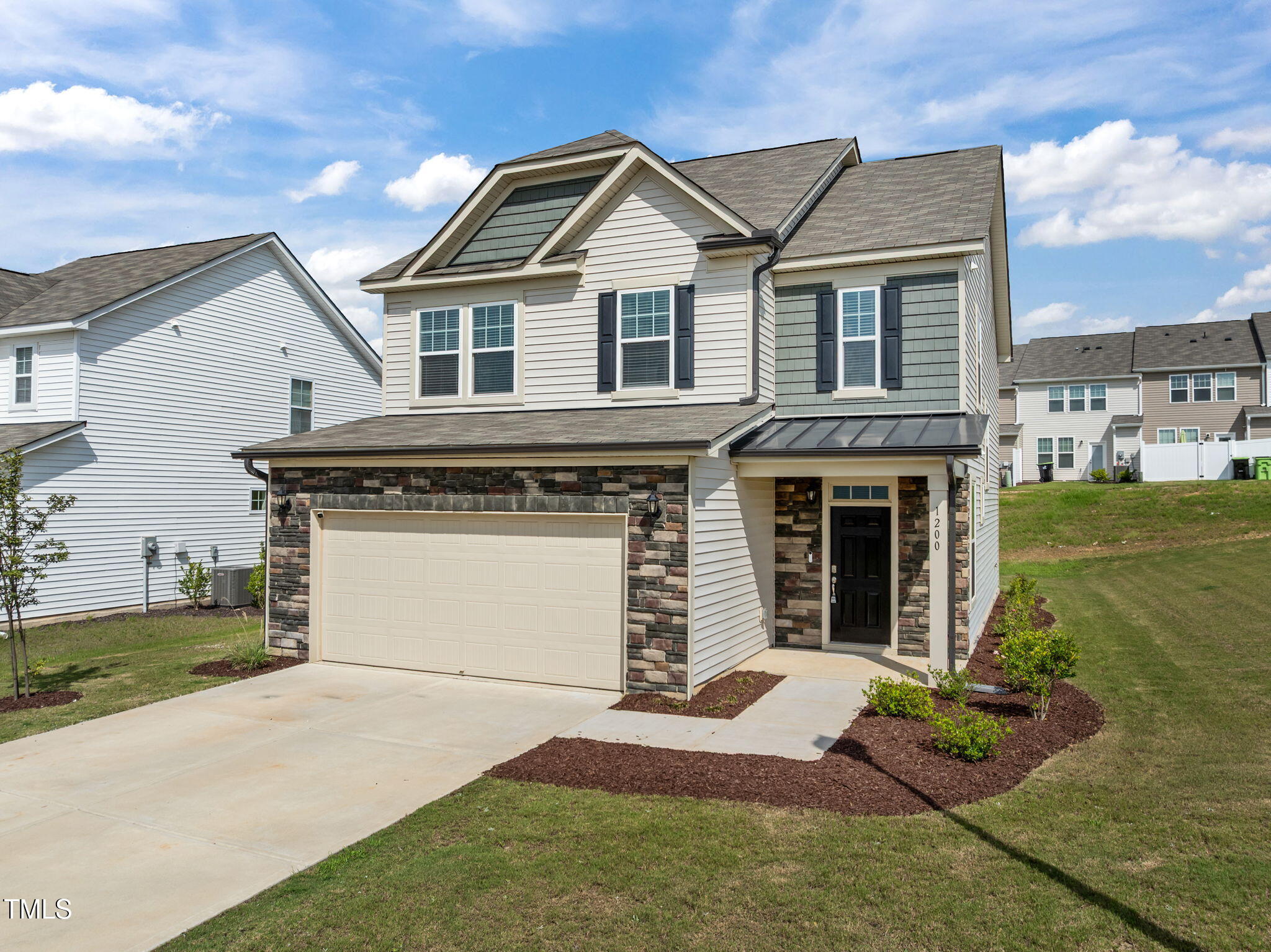1200 Sidney Creek Drive