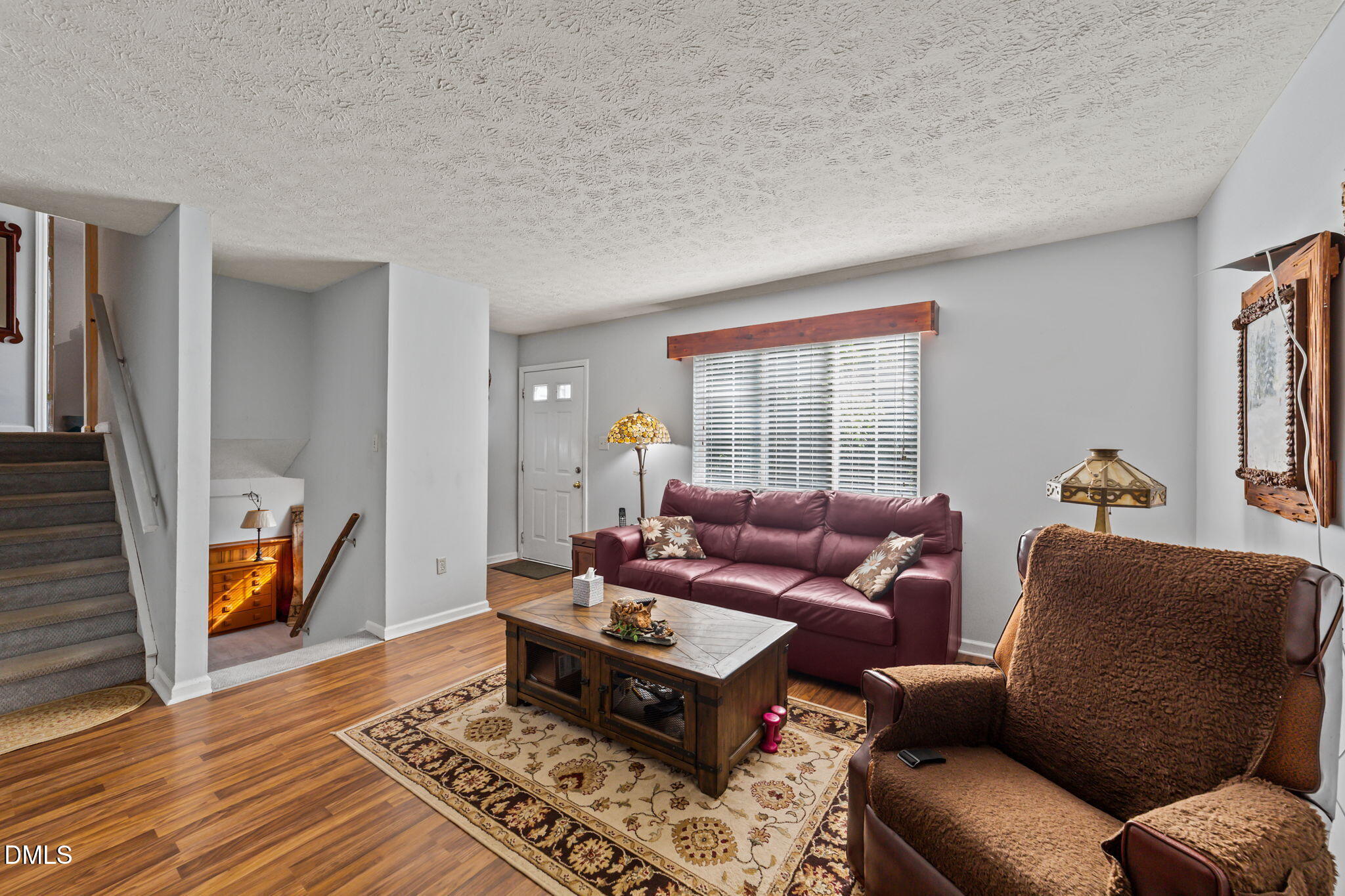 320 Bainbridge Circle