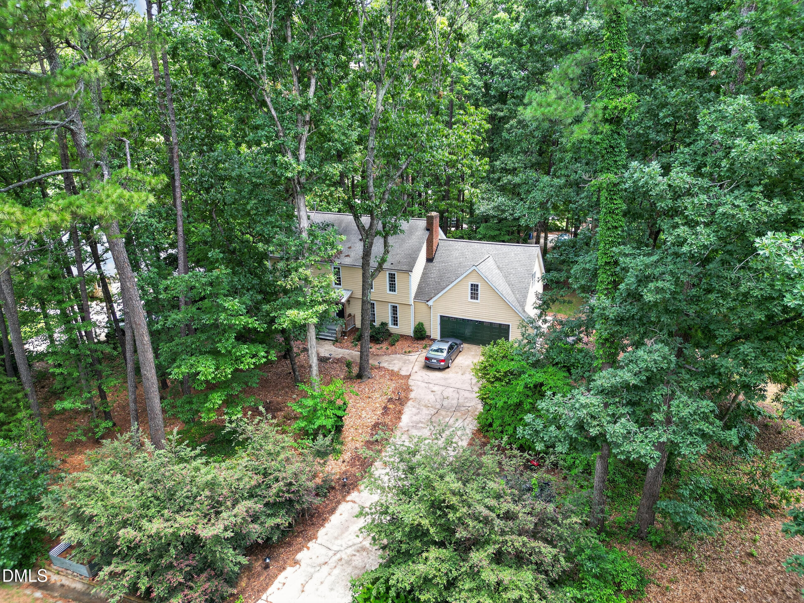 8824 Woodyhill Road