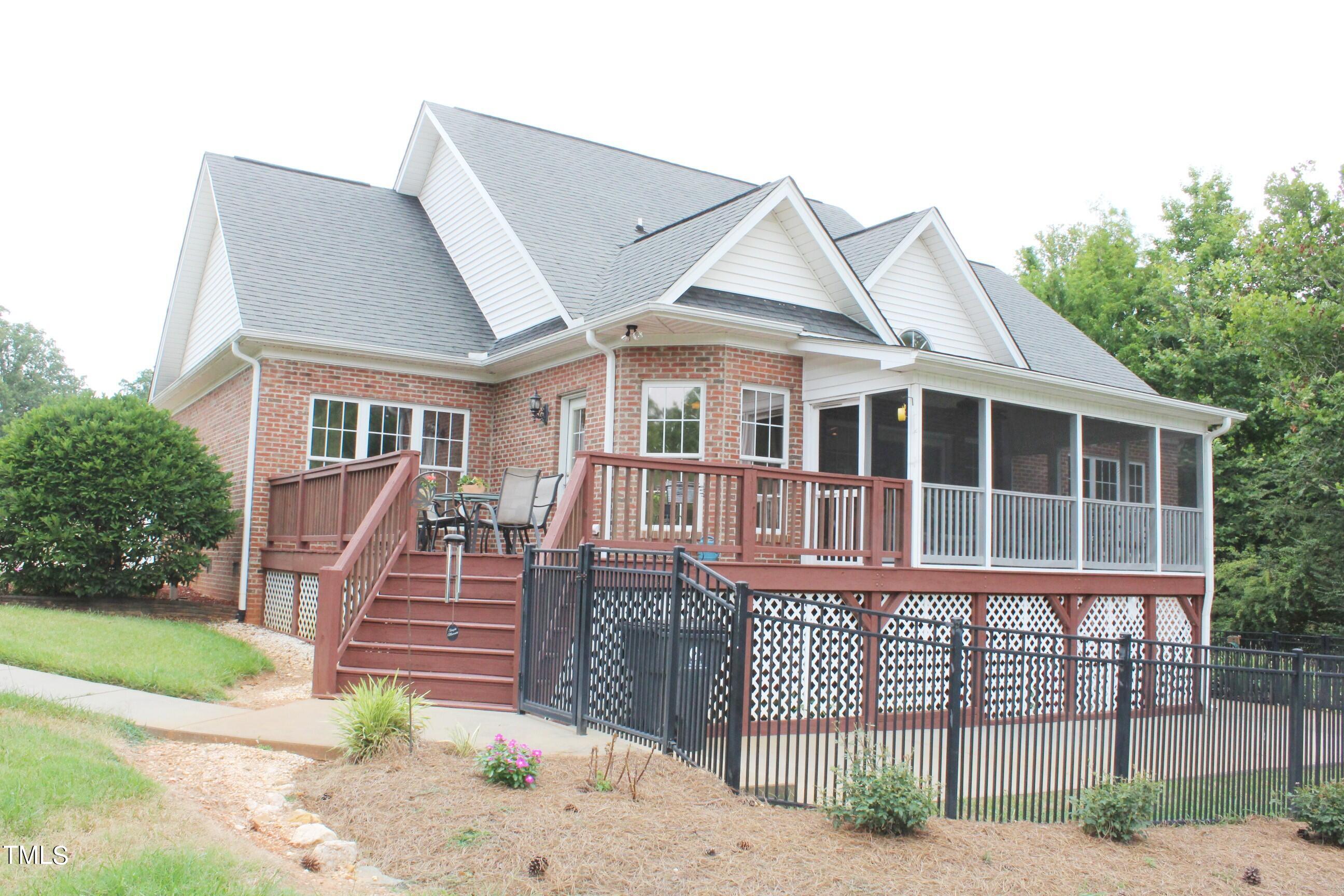 3331 Lazy Lane