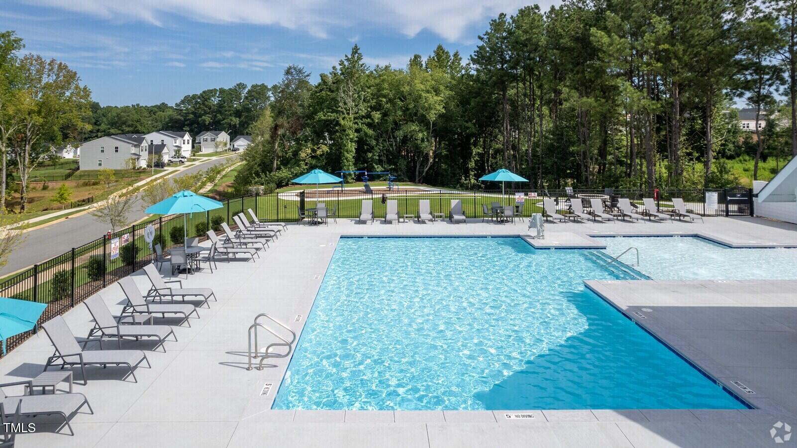 Fuquay Varina, North Carolina 27526, United States, 4 Bedrooms Bedrooms, ,3 BathroomsBathrooms,Residential,Active,32080