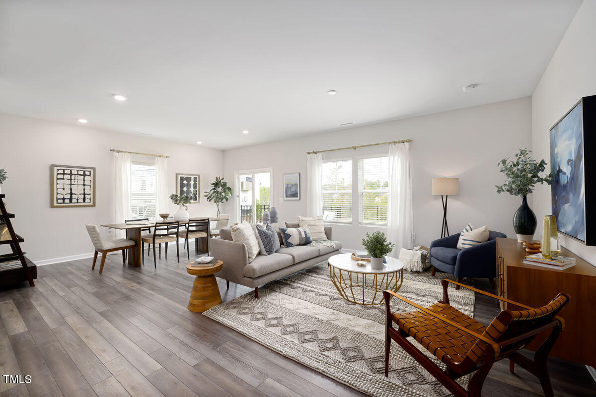 Fuquay Varina, North Carolina 27526, United States, 4 Bedrooms Bedrooms, ,3 BathroomsBathrooms,Residential,Active,32080