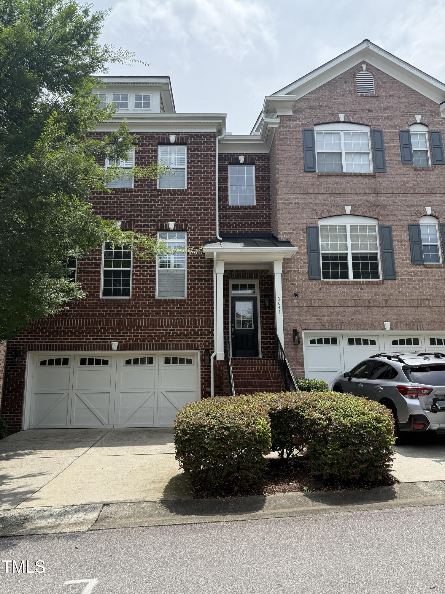 3041 Weston Green Loop