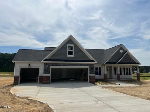 193 Big Pine Road Clayton NC 27520