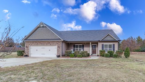 A home in Dunn