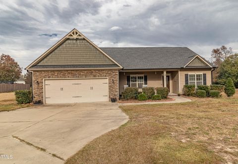 A home in Dunn