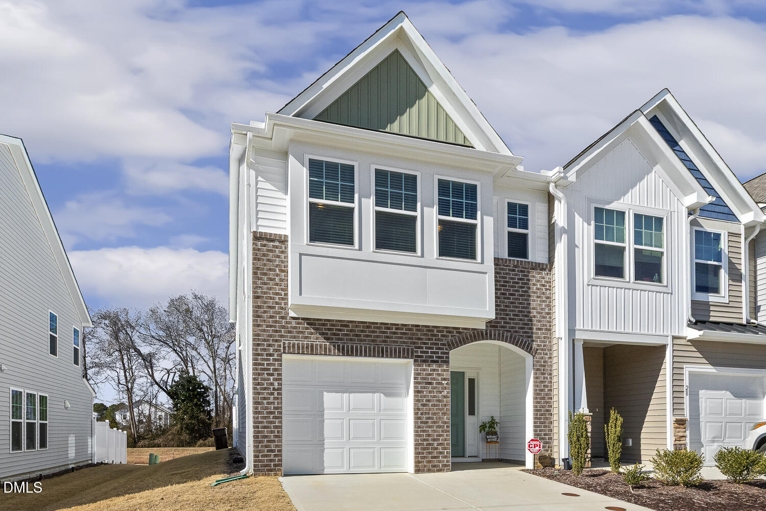 32 Bluebottle Street