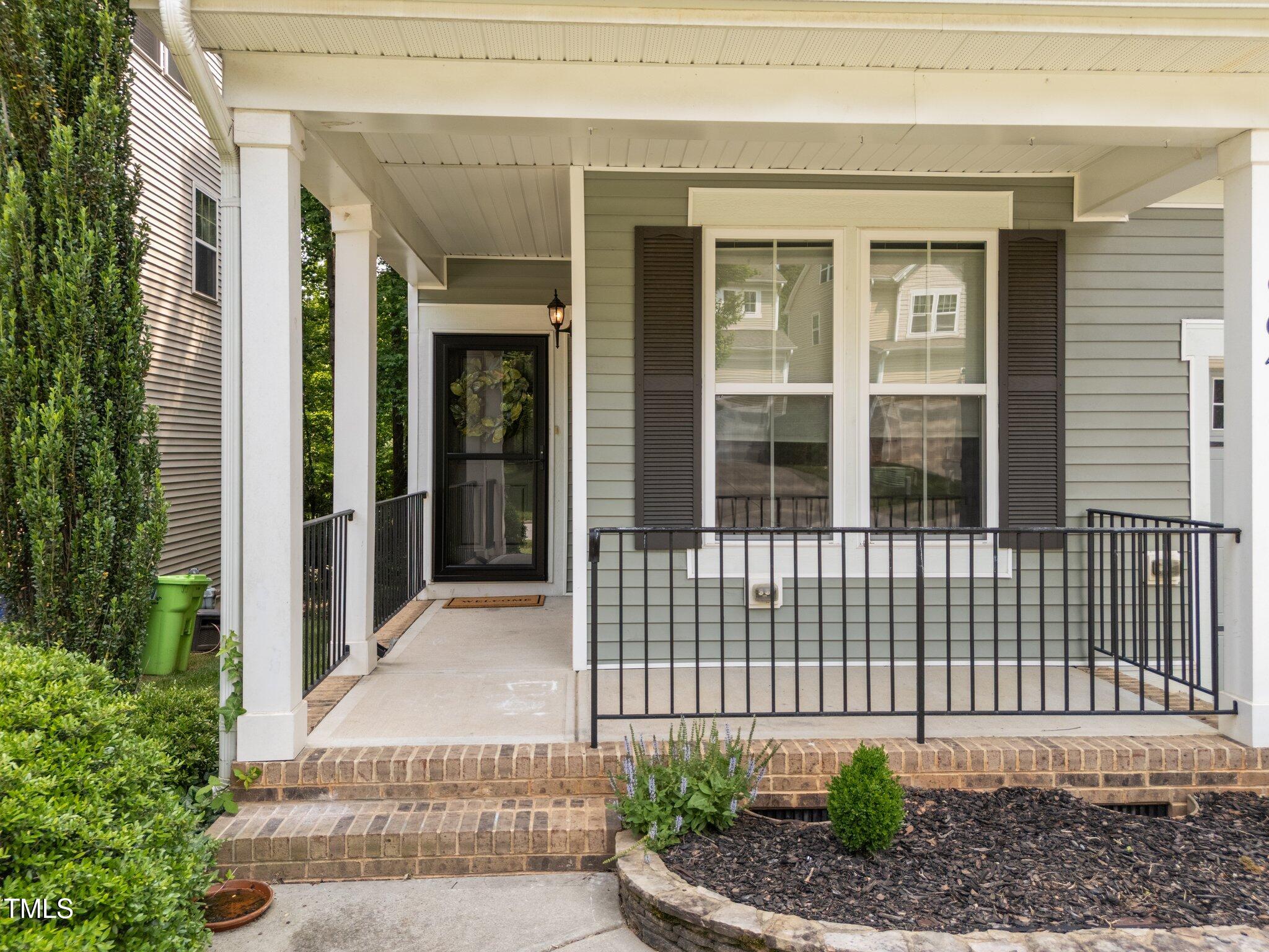 904 Pirouette Court