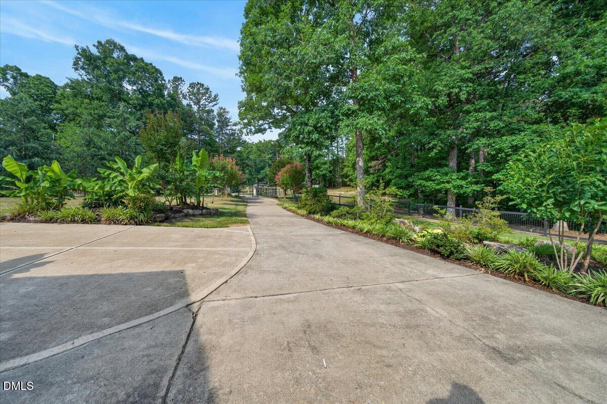 545 Ryans Lane