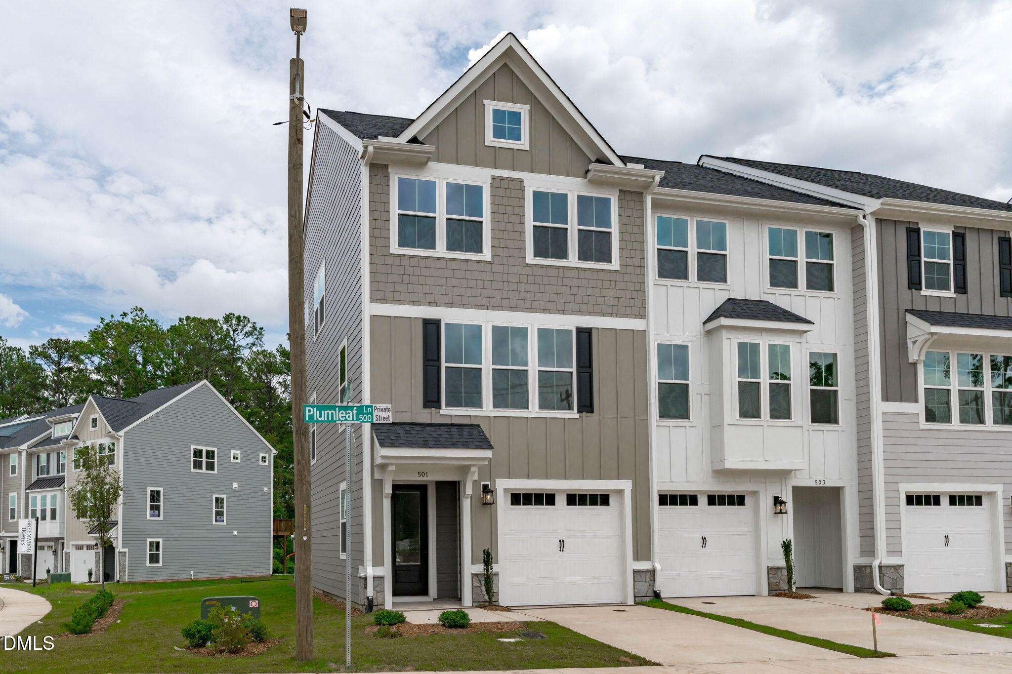 501 Plumleaf Lane