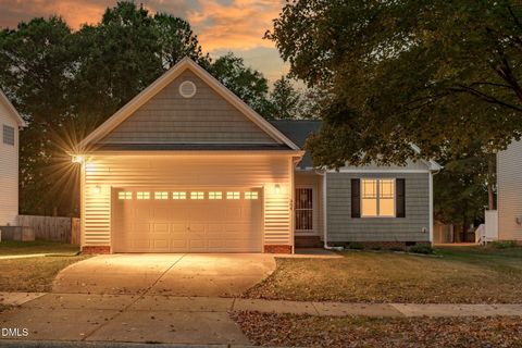 208 Autumn Glen Lane Holly Springs NC 27540