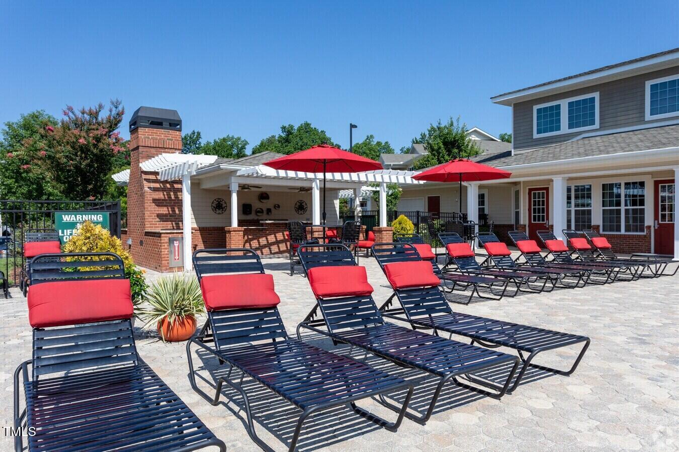 Apex, North Carolina 27502, United States, 2 Bedrooms Bedrooms, ,2 BathroomsBathrooms,Residential,Active,206698