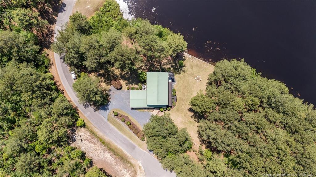 105 Lakewood Drive
